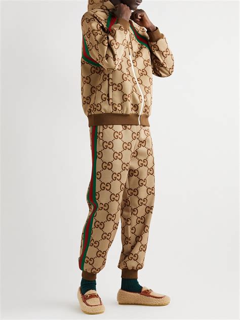 gucci sweatpants outfit